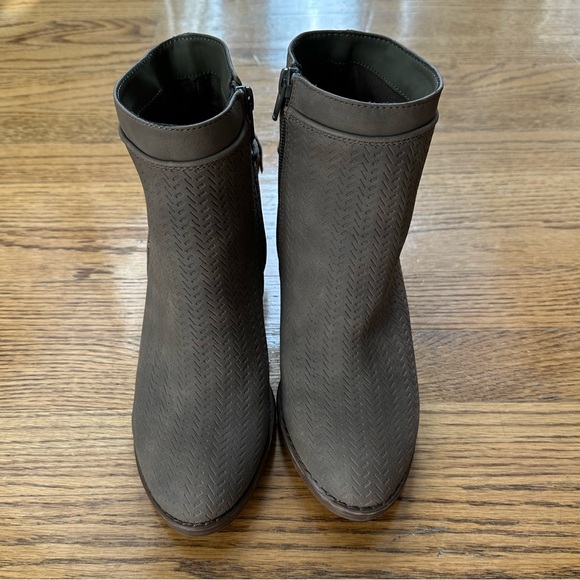 Roxy Womens Devon Boots - Picture 2 of 6